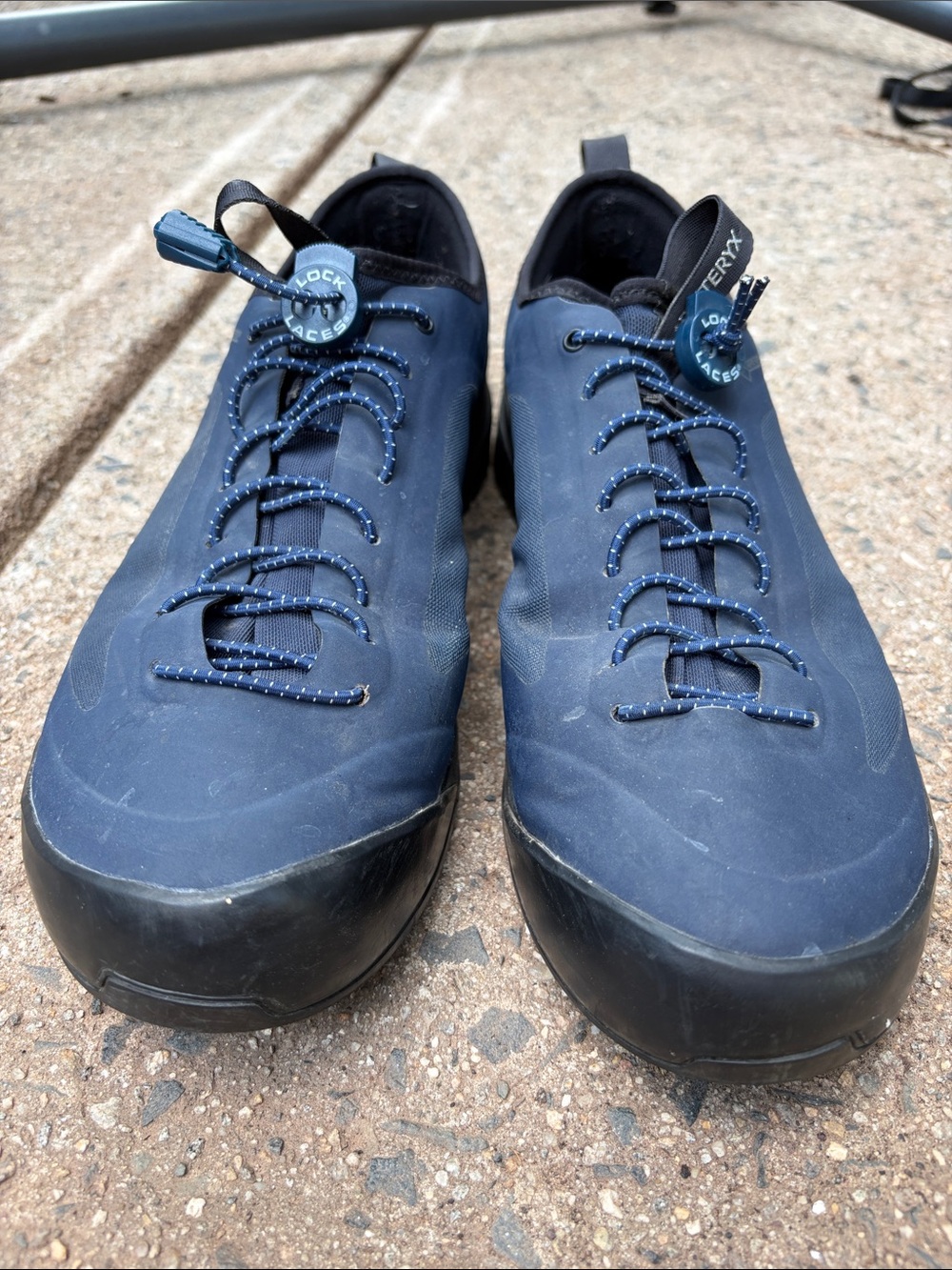 ARC'TERYX - Men’s Size 10 Konseal LT Rubber-Timmed Mesh Hiking Sneakers - Blue